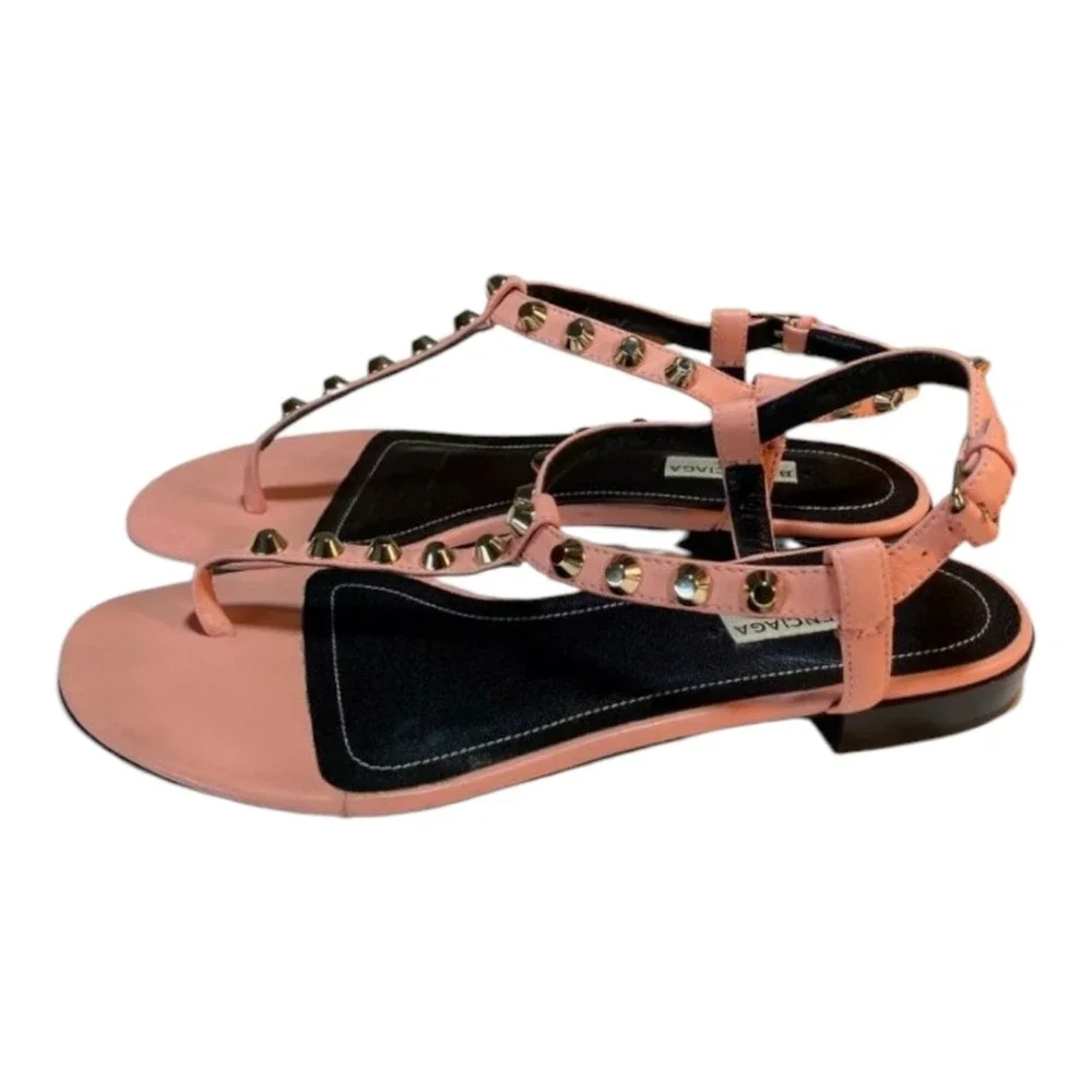 BALENCIAGA PINK leather thong SANDALS 37.5 7 flat slide ROCKSTUD ANKLe star STud